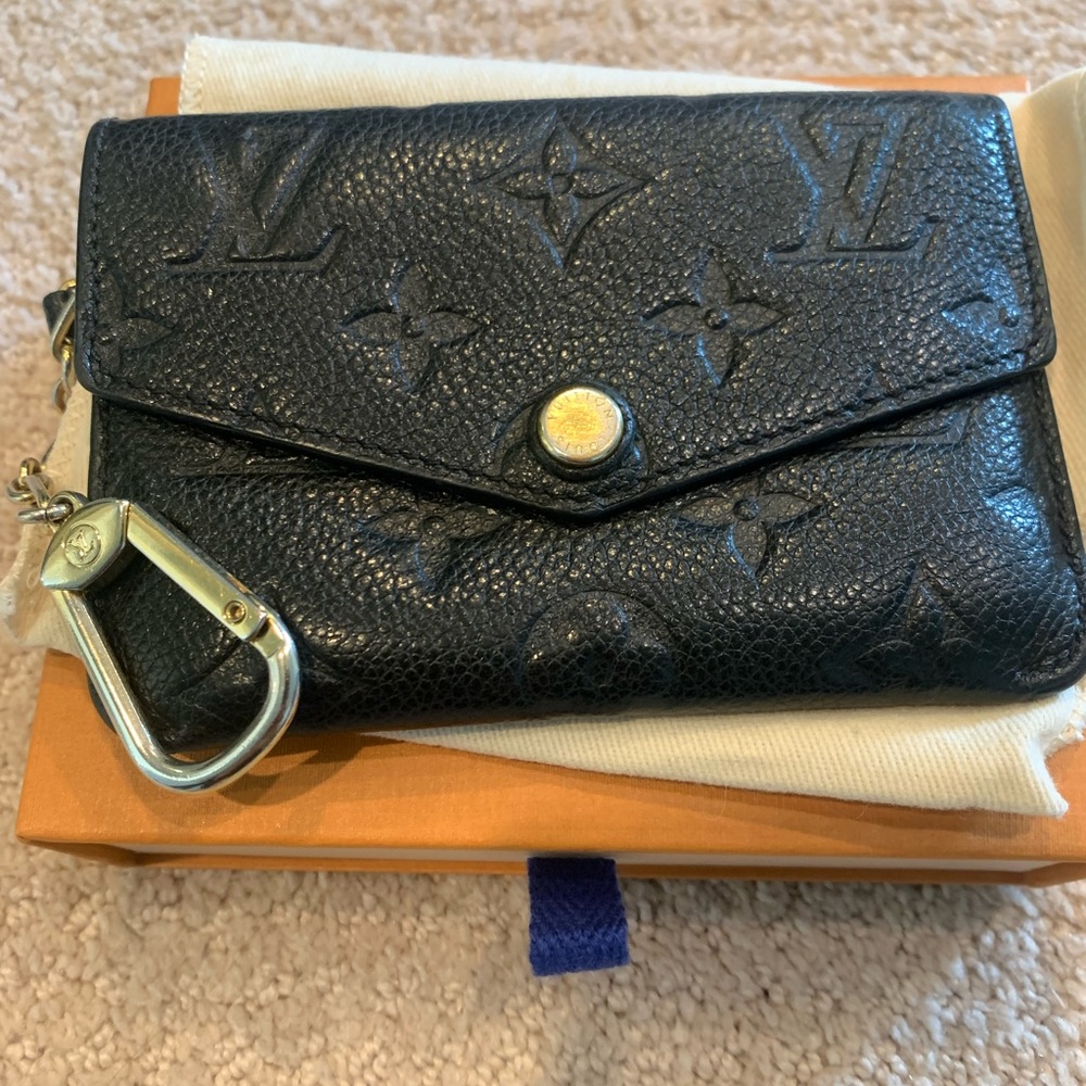 Louis Vuitton empreinte leather noir key cles